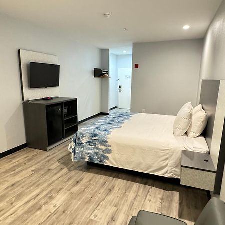 Americas Best Value Inn & Suites Haltom City Ft. Worth Exteriör bild